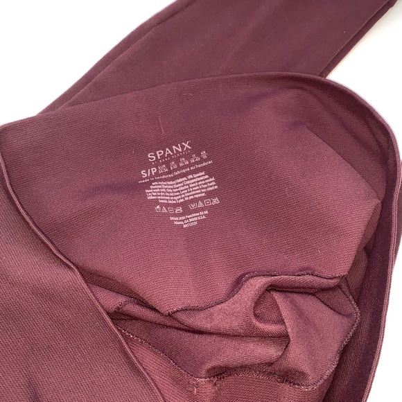 NWOT Spanx By Sara Blakely Burgundy Plum Leggings - Picture 8 of 12
